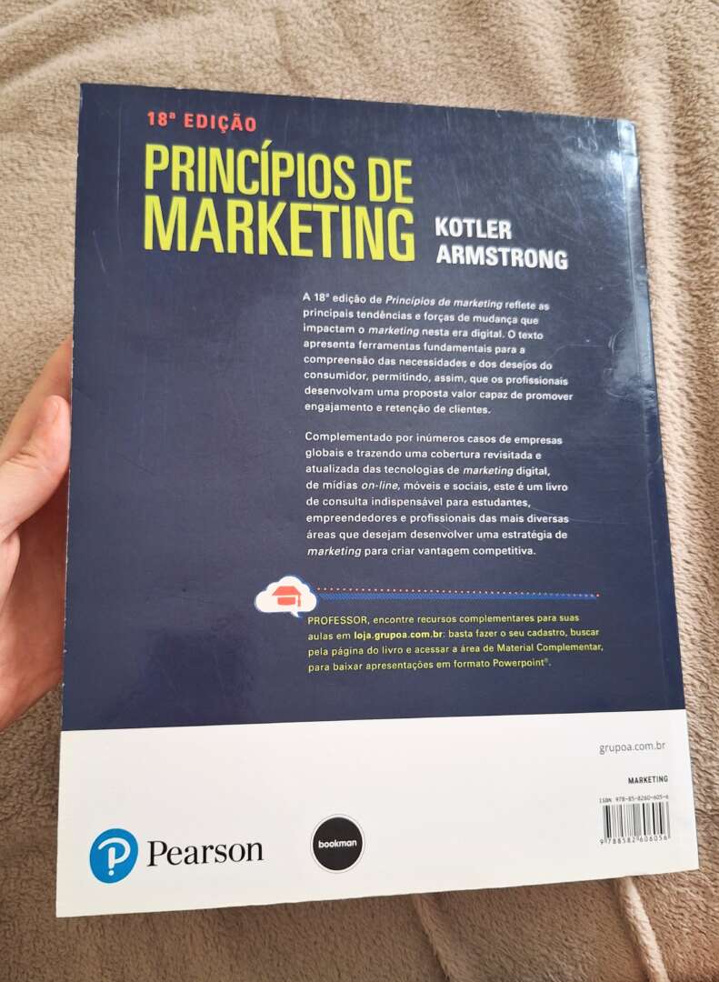 PRINCÍPIOS DE MARKETING (18° EDIÇÃO) - KOTLER, ARMSTRONG. Editora Pearson. 2 PRINCÍPIOS DE MARKETING (18° EDIÇÃO) - KOTLER, ARMSTRONG. Editora Pearson. - Imagem 2